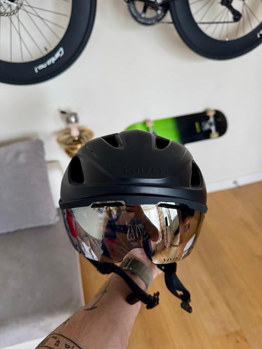 Buy & Sell Isleworth Hounslow - Photos for Giro Vanquish MIPS Visor Aero Helmet