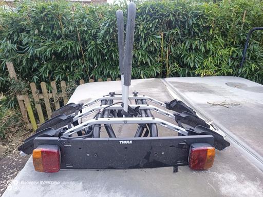 Buy & Sell Farthinghoe West Northamptonshire - Photos for Thule 3 bike carrier, toe bar mounted. in goo