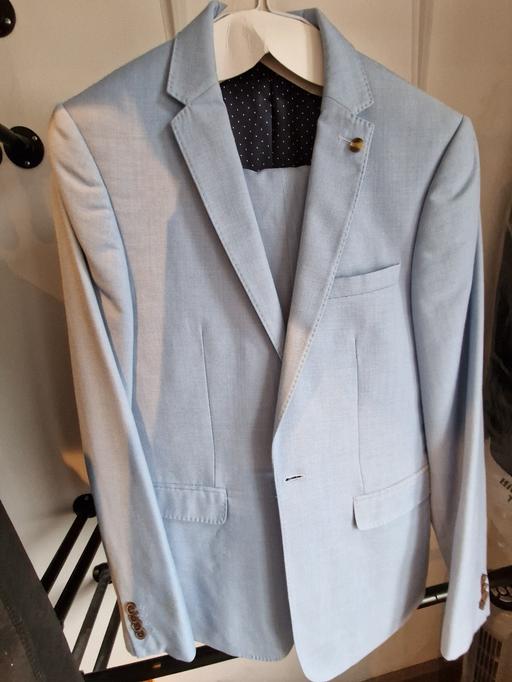 Buy & Sell New Eltham South East London - Photos for 3-piece suit - light blue