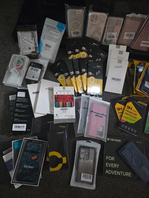 Buy & Sell Lambeth South East London - Photos for Brand New Phone Accessories Bundle