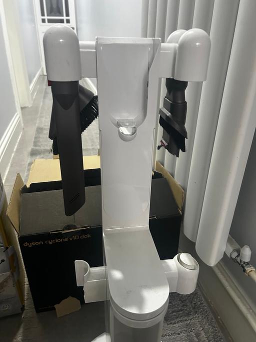 Buy & Sell Derby Derbyshire - Photos for Dyson v10
