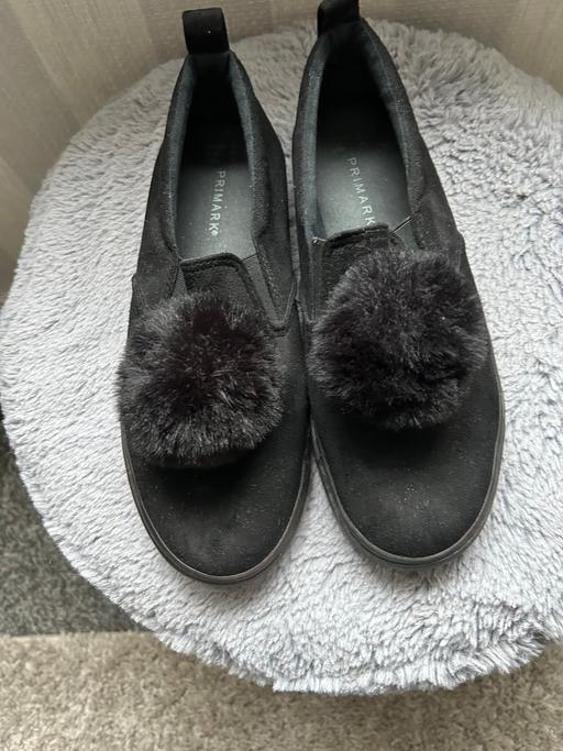 Buy & Sell Whiston Knowsley - Photos for Ladies suade pumps