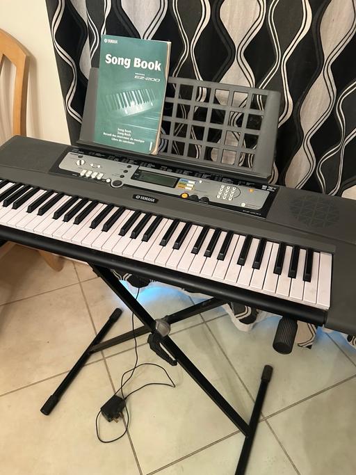 Buy & Sell Whiston Rotherham - Photos for Yamaha keyboard