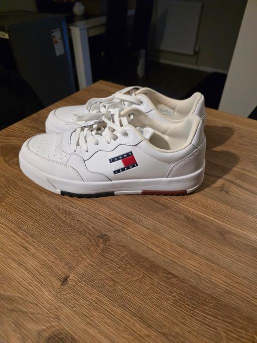 Buy & Sell Biddenham Bedford - Photos for Tommy Jeans White Trainers