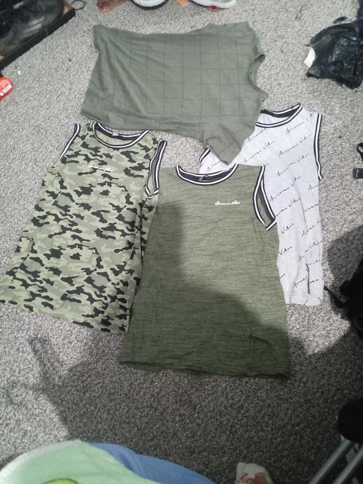 Buy & Sell Forest Hall North Tyneside - Photos for 4x vests