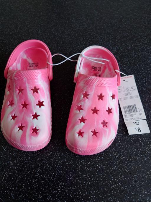 Buy & Sell Woodthorpe Charnwood - Photos for Girls pink clog shoes size 10-11