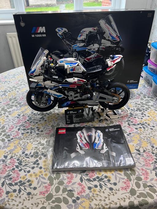 Buy & Sell Two Gates Tamworth - Photos for LEGO TECHNIC BMW M 1000 RR -42130