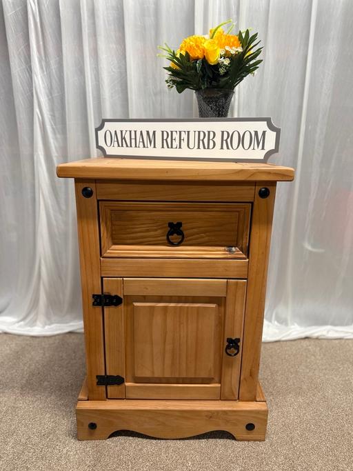 Buy & Sell Netherton Dudley - Photos for Corona Bedside Table