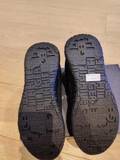 Buy & Sell West Ealing West London - Photos for Tommy Hilfiger