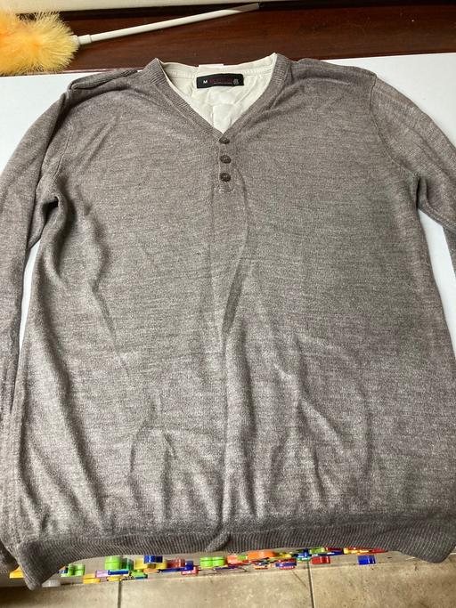Buy & Sell Apley Telford and Wrekin - Photos for Mens jumper tshirt medium