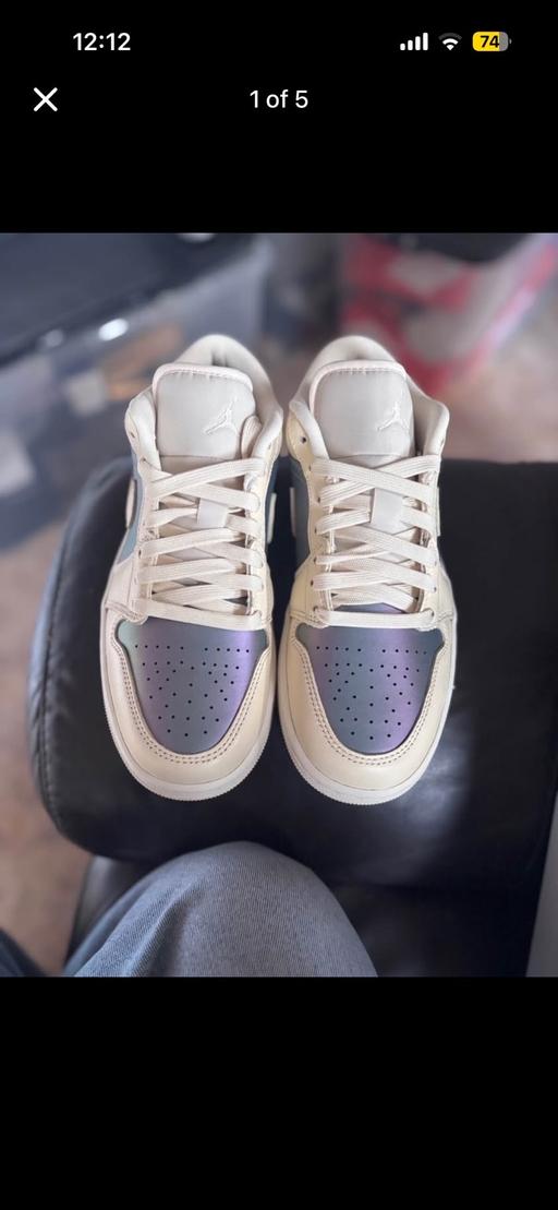 Buy & Sell Sunbury-on-Thames Spelthorne - Photos for Wmns Air Jordan 1 Low se