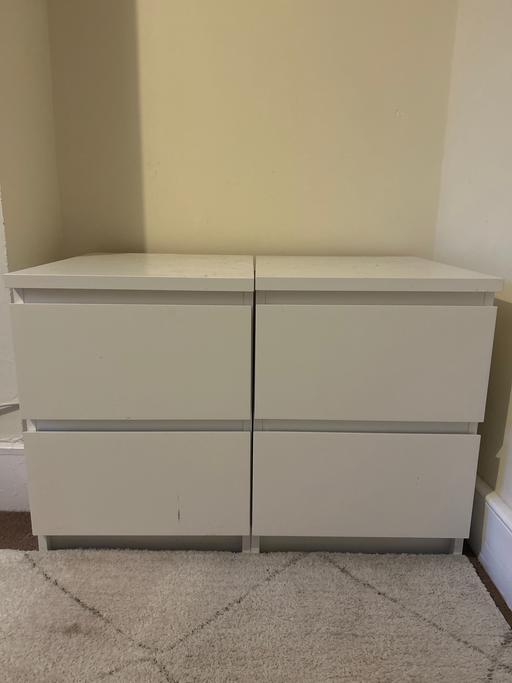 Buy & Sell St Margarets Central London - Photos for 2 x Bedside Tables