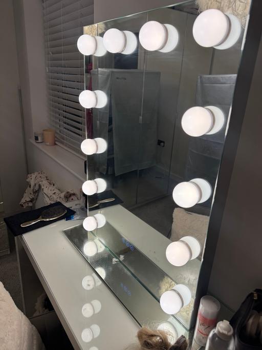 Buy & Sell Emersons Green South Gloucestershire - Photos for Makeup mirror