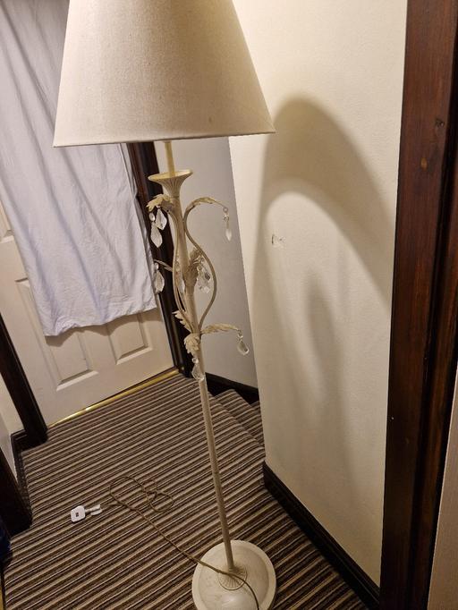 Buy & Sell Hackenthorpe Sheffield - Photos for Vintage style tall floor lamp