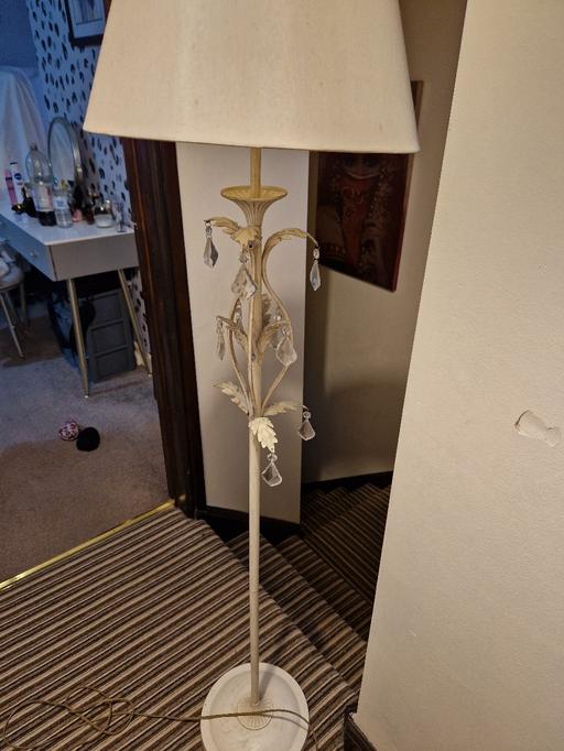 Buy & Sell Hackenthorpe Sheffield - Photos for Vintage style tall floor lamp