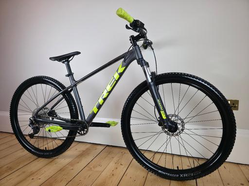 Buy & Sell Giffnock Glasgow - Photos for TREK MARLIN 6 | MOUNTAIN BIKE | 29er | HYDRAU