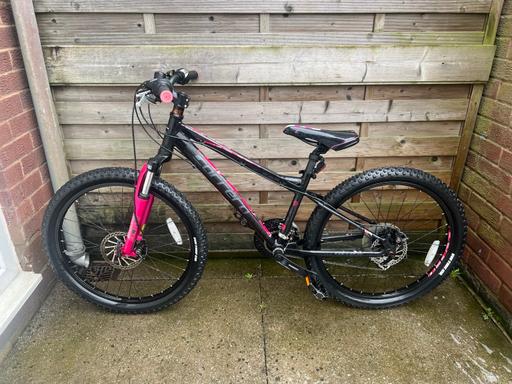 Buy & Sell Witton Birmingham - Photos for Carrera Luna 13” Frame 24” Wheel Pink Black