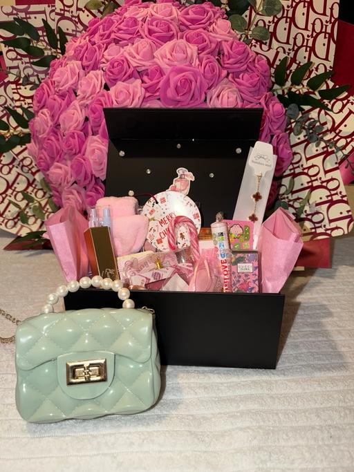 Buy & Sell Hackney Marshes East London - Photos for Medium Beauty Bundle