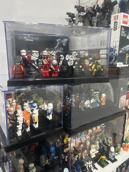 Buy & Sell Lambeth South East London - Photos for Starwars mystery figure one of 200