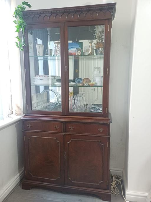 Buy & Sell Walsall Town Centre Walsall - Photos for Vintage Wooden Display Cabinet URGENT