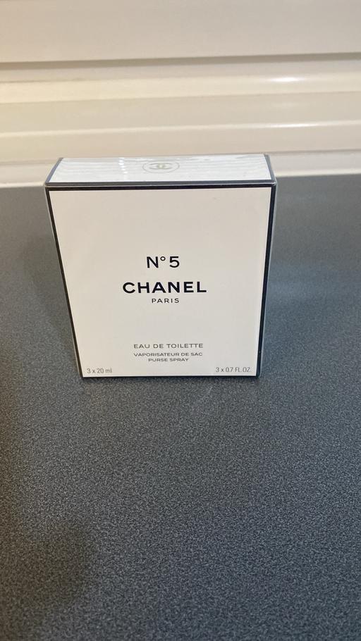 Buy & Sell Surrey Quays South East London - Photos for Chanel No5 purse spray with 2 refills
