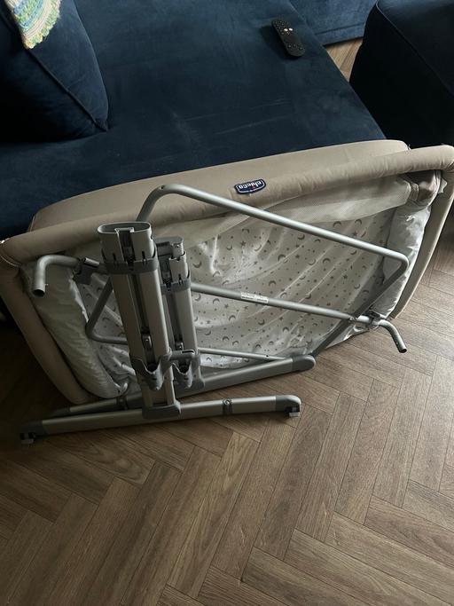 Buy & Sell Wall Lichfield - Photos for Chicco Next2me cot bed