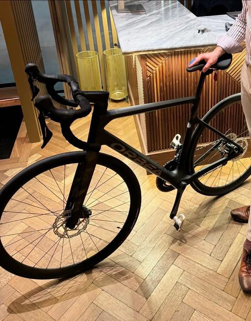 Buy & Sell St Luke`s Central London - Photos for Carbon Road Bike