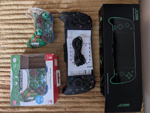 Buy & Sell Upper Gornal Dudley - Photos for Nintendo switch wireless light up controllers