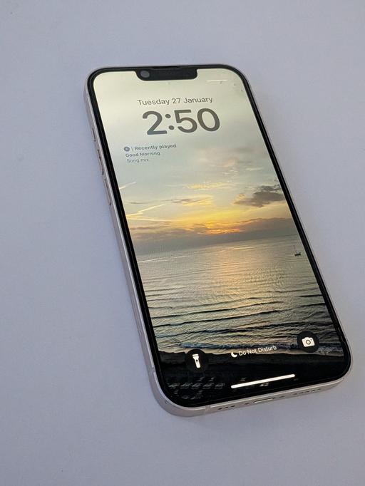 Buy & Sell Brent Park North West London - Photos for White iPhone 13 128Gb