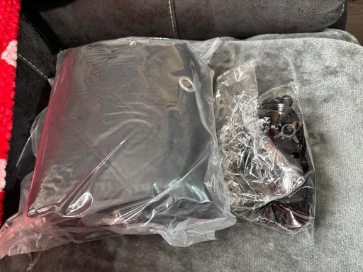 Vehicles Golds Hill Sandwell - Photos for Car window covers