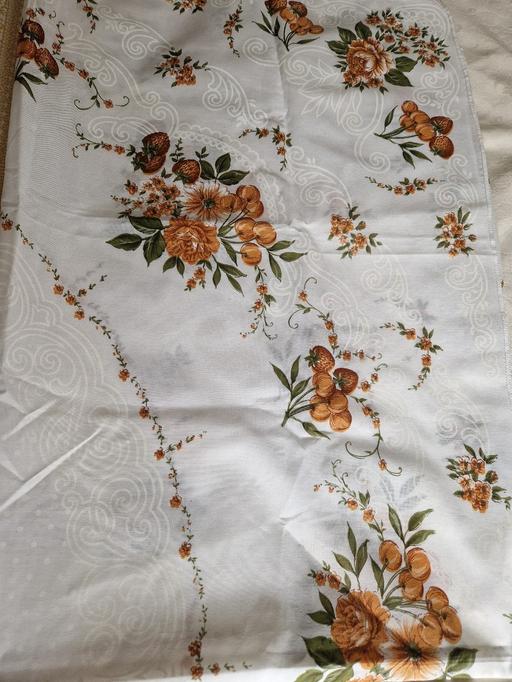 Buy & Sell Grassmoor North East Derbyshire - Photos for large rectangler tablecloth