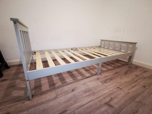 Buy & Sell Wembley Brent - Photos for Single Bed Wooden Frame With Mattress