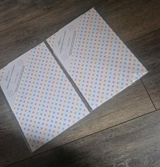 Buy & Sell Lees Oldham - Photos for Pastel polkas wrapping paper