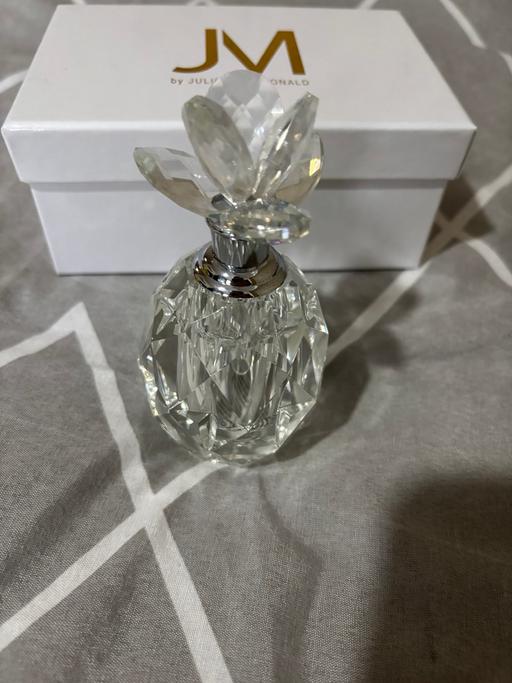 Buy & Sell - Photos for Crystal perfume bottle