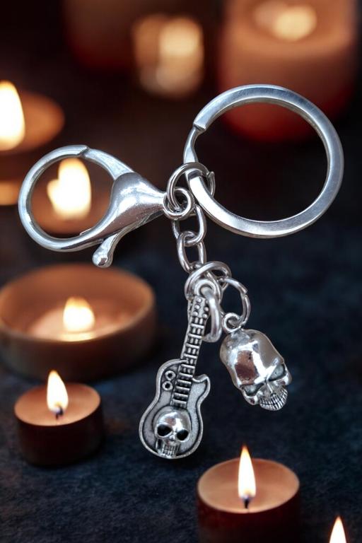 Buy & Sell Ebbw Vale Blaenau Gwent - Photos for Biker goth silver keyring