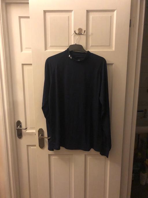 Buy & Sell Hayes Bromley - images_alt_text Under armour shirt