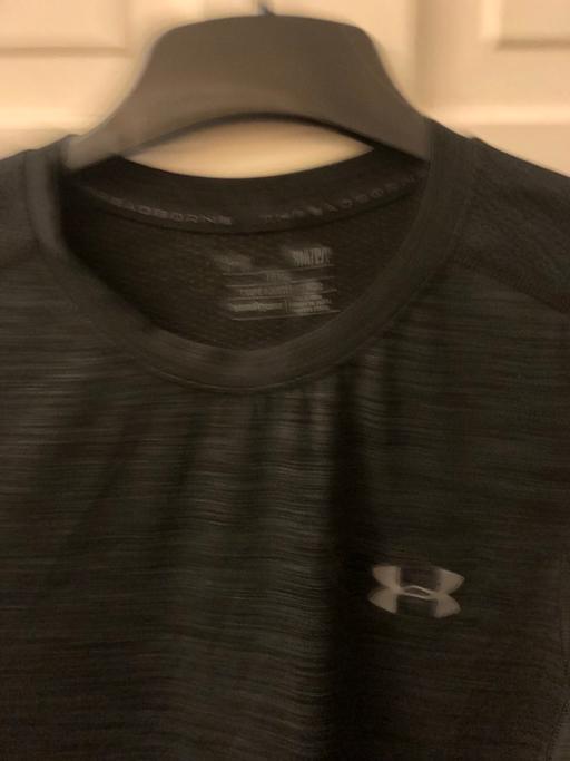 Buy & Sell Hayes Bromley - images_alt_text Under armour shirt