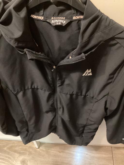 Buy & Sell Knowsley Business Park Knowsley - Photos for XL boys track top Montirex