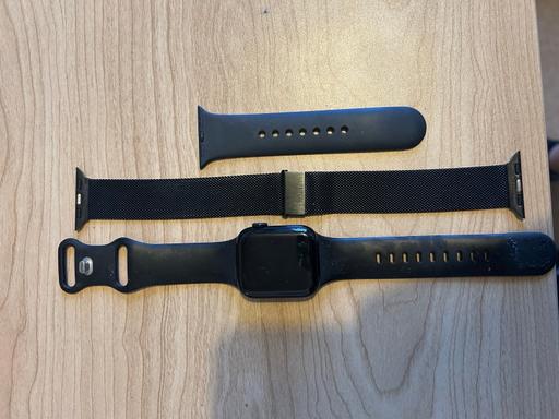 Buy & Sell St Margarets Central London - Photos for Apple Watch SE (2nd Gen)