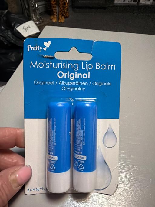 Buy & Sell Duckmanton Chesterfield - Photos for Pretty lip balm