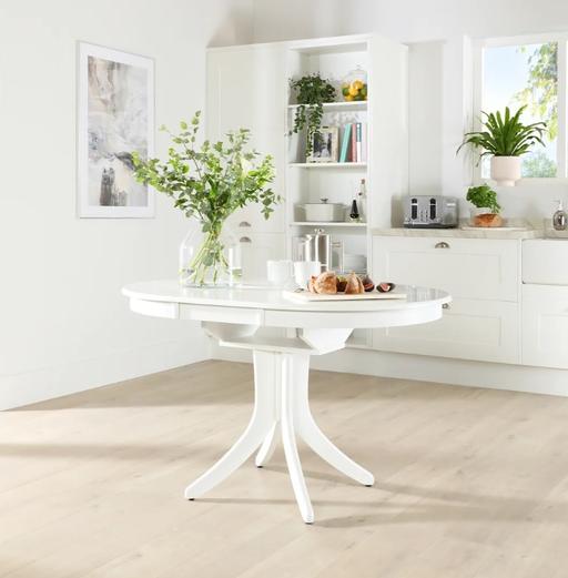 Buy & Sell Ladybarn Manchester - Photos for Hudson Round Extending Dining Table,White
