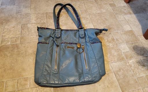 Buy & Sell Brighton Brighton - Photos for Mantaray shoulder bag - reduced