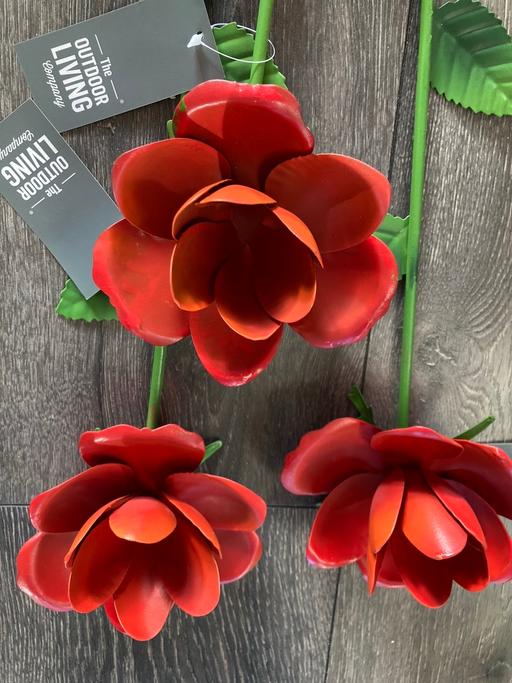 Buy & Sell Sedgley Dudley - Photos for Metal flowers