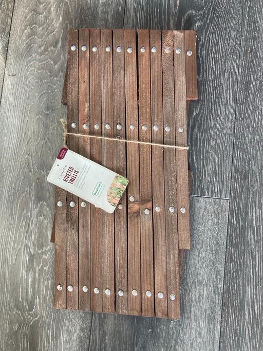 Buy & Sell Sedgley Dudley - Photos for Two trellises 