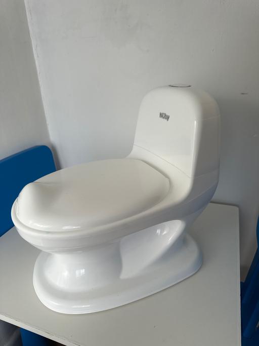 Buy & Sell Woodford East London - Photos for Potty training toilet Nuby