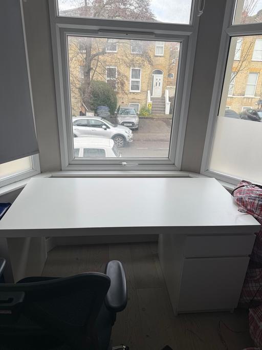Buy & Sell Ealing West London - Photos for IKEA White Desk