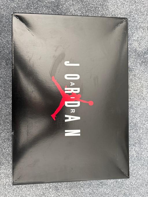 Buy & Sell Forest Gate East London - Photos for AIR JORDAN 11 RETRO LOW IE