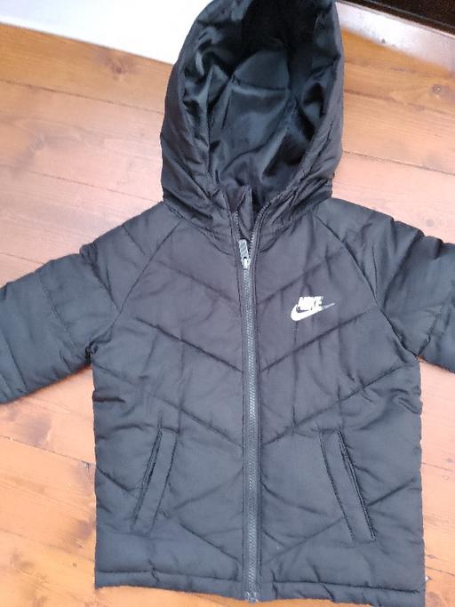 Buy & Sell Oldbury Sandwell - Photos for Nike jkt age 4/5