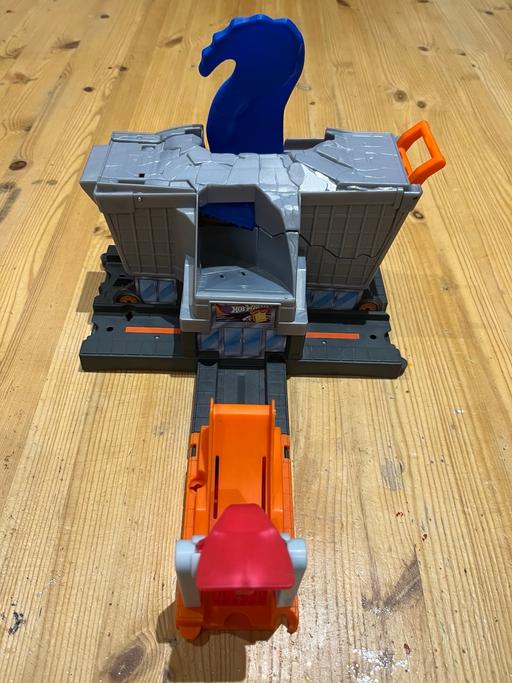 Buy & Sell Mossley Hill Liverpool - Photos for Hot Wheels City T-Rex Grocery Attack