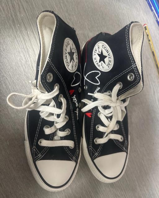 Buy & Sell Swansea City Centre Swansea - Wales - Photos for Converse high top “made with love” size 5.5